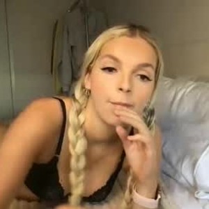 cam-performer.com sammystreams livesex profile in blonde cams