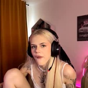 privat-livecam.com savannahpinet livesex profile in skinny cams