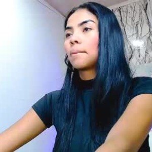 chaturbate scarlet_cute18 webcam profile pic via watchgirlcam.com