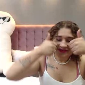 onaircams.com selene_elle livesex profile in feet cams