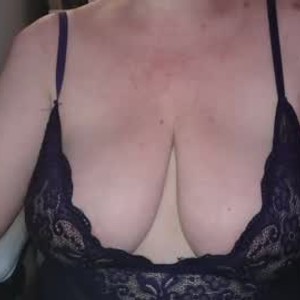 chaturbate sensual_cris webcam profile pic via girlsupnorth.com