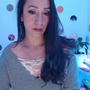 show2cam.com seuctive_woman57 livesex profile in cum cams