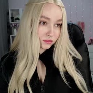 chaturbate sexy_alexxia webcam profile pic via glamcambabes.com
