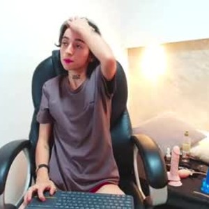 chaturbate shantall_thompson webcam profile pic via sexcams-joy.com
