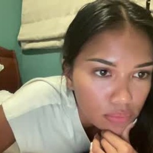 chatnmate.com shebangz123 livesex profile in petite cams