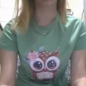 chaturbate shy_betty19 webcam profile pic via watchgirlcam.com