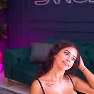 chaturbate siennaruh webcam profile pic via amateursex-livecam.com