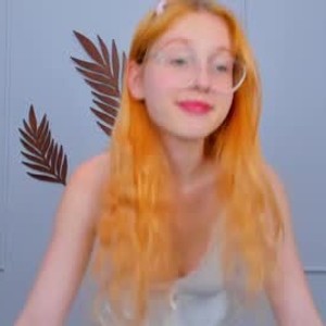 livesexr.com silkysun livesex profile in redhead cams