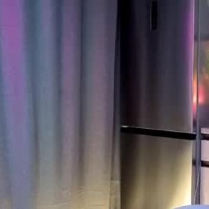 chaturbate siren_eyes webcam profile pic via bestlivesexchat.com