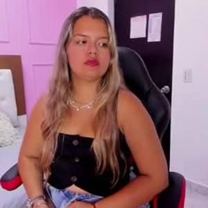 livestrip-joy.com skyblueiam livesex profile in blonde cams