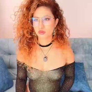sexlivecamsites.com skyreed_ livesex profile in working-from-home cams