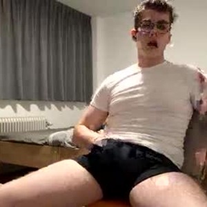 Cam boy smalldickbigdreams23