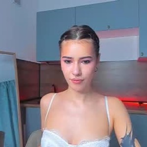 girlsupnorth.com so_sofie livesex profile in teen cams