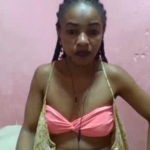 chaturbate soamora webcam profile pic via pornos.live