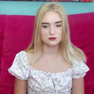 livesex.fan sofysoft livesex profile in cuck cams
