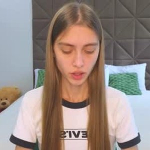 chaturbate sonyabirch webcam profile pic via bestlivesexchat.com