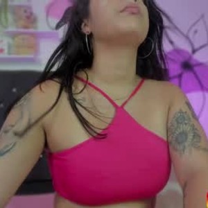 sleekcams.com soyjuliana_ livesex profile in smoke cams