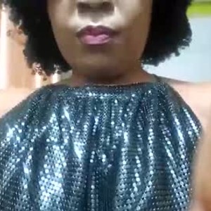 chaturbate stretchmarksebony webcam profile pic via pornos.live