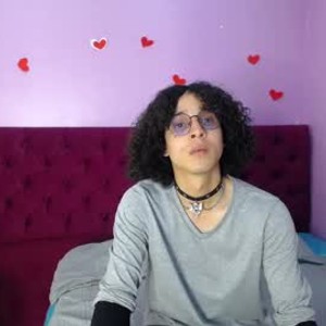 Cam boy sttolass
