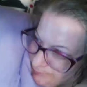 chaturbate summerray550264 webcam profile pic via pornsexycams.com