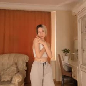 chaturbate sunnbuoy webcam profile pic via glamcambabes.com