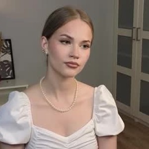 sexcityguide.com sureprise livesex profile in blonde cams