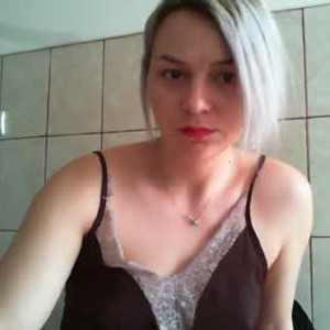 sweet_blondyx's profile picture