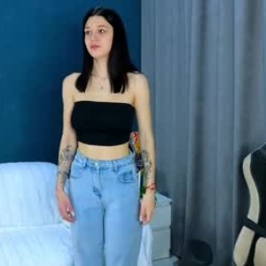 livesex.fan sweet_emma7 livesex profile in shy cams