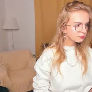 xxx-topcamgirls.com taitgreenway livesex profile in cute cams