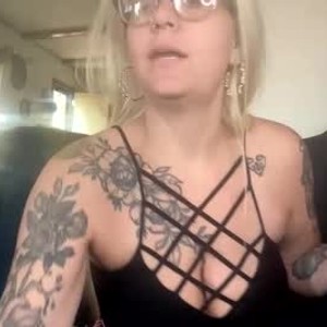 chaturbate tamarahawkins3216 webcam profile pic via bestlivesexchat.com