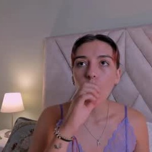 livesexr.com taofox livesex profile in petite cams