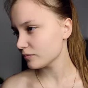 livesex.fan tatecraley livesex profile in petite cams