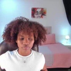 chatnmate.com thecurlygirl_ livesex profile in dadd cams