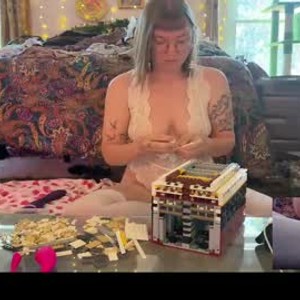 chaturbate thedollydivine webcam profile pic via glamcambabes.com