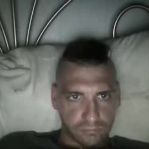 Cam boy thripluck7