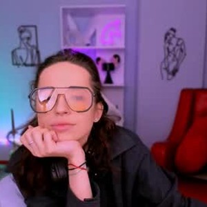 chaturbate tina_ari webcam profile pic via watchgirlcam.com