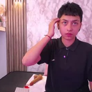 chaturbate tomie_lee webcam profile pic via sexlivecamsites.com