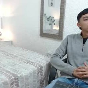 Cam boy tomy_moon