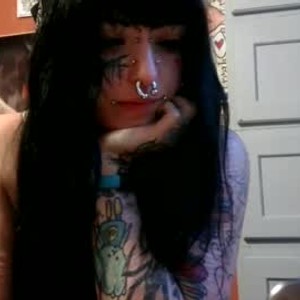 chaturbate trasshkitten webcam profile pic via livesexr.com