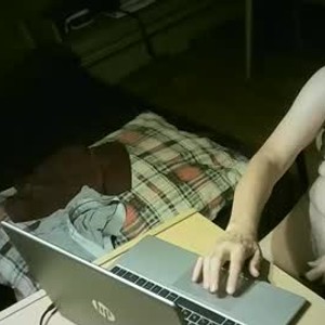 Cam boy tvrdyvik