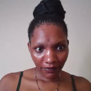 chaturbate tyla_cerry webcam profile pic via glamcambabes.com