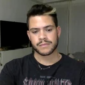 Cam boy ur_bott00m