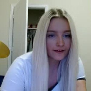 bestlivesexchat.com varsityviolet livesex profile in blueeyes cams