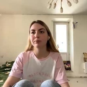 chaturbate venus_in_glow webcam profile pic via myliveeroticcams.com