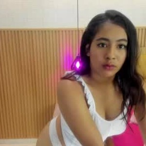 chatnmate.com veronicastwart livesex profile in latina cams