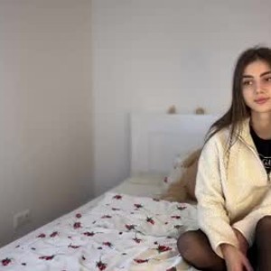 free6cams.com vicky_luxe livesex profile in young cams