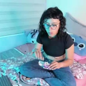 livesex.fan viktori8_saenz livesex profile in ohmibod cams