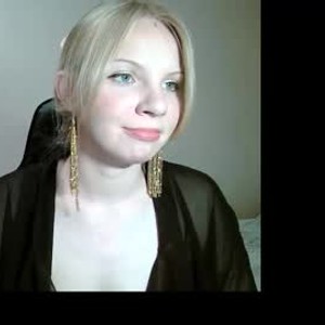 netcams24.com vintagebabydoll livesex profile in blonde cams