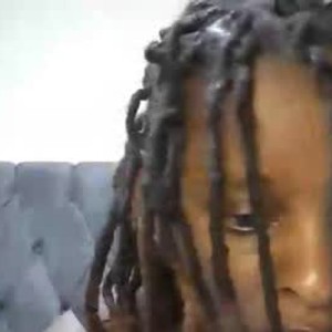 livesextrans.com viperfifi_08 livesex profile in skynni cams