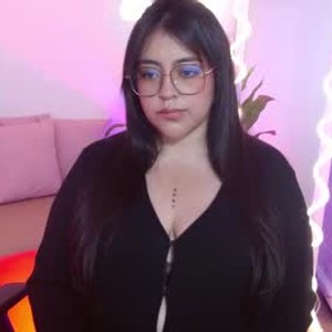 pornos.live vixen_tay1 livesex profile in hairy cams
